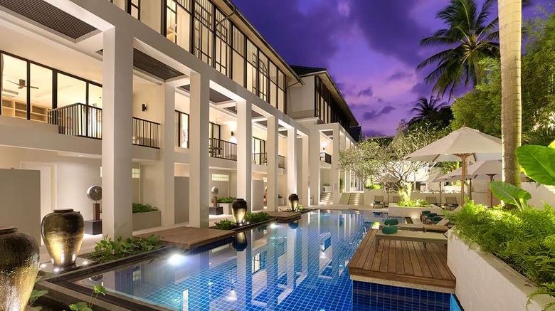 <b>Outrigger Surin Beach Resort Pool</b>. Images powered by <a href="https://iceportal.shijigroup.com/" title="IcePortal" target="_blank">IcePortal</a>.