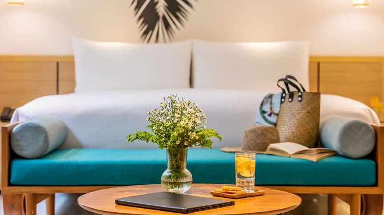 <b>Outrigger Surin Beach Resort Room</b>. Images powered by <a href="https://iceportal.shijigroup.com/" title="IcePortal" target="_blank">IcePortal</a>.