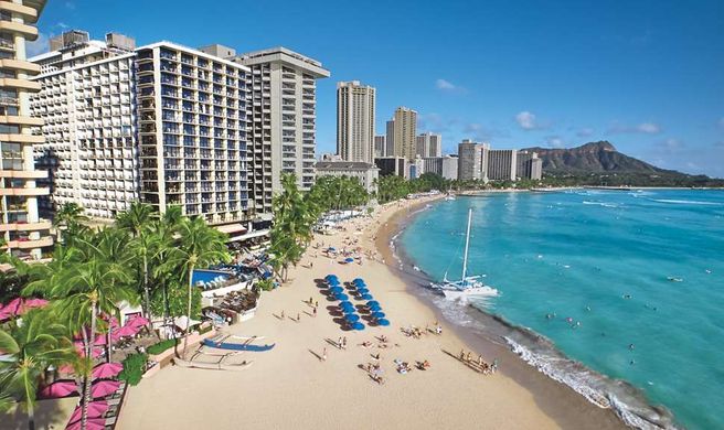 Outrigger Waikiki Beach Resort Exterior