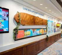 Outrigger Waikiki Beach Resort Lobby
