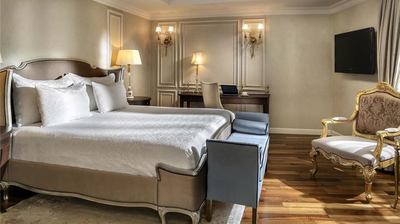 <b>Rixos Pera Istanbul Room</b>. Images powered by <a href="https://iceportal.shijigroup.com/" title="IcePortal" target="_blank">IcePortal</a>.