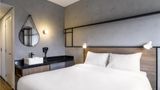 Ibis Aruja Room