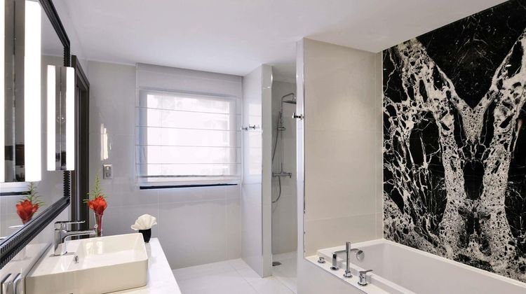 Moevenpick Hotel Abidjan Suite