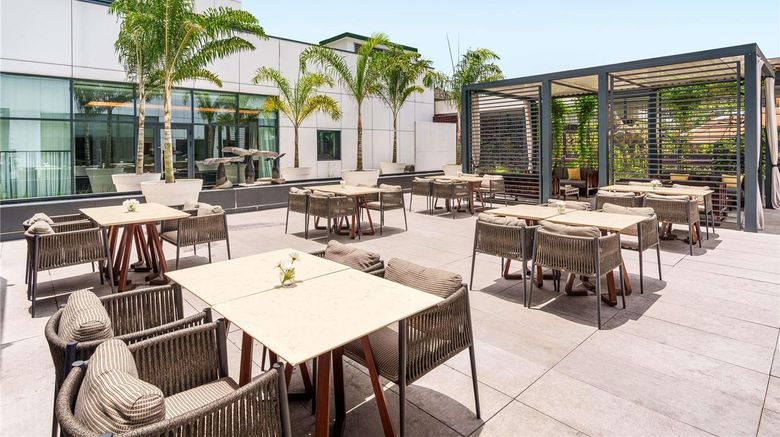<b>Moevenpick Hotel Abidjan Exterior</b>. Images powered by <a href="https://iceportal.shijigroup.com/" title="IcePortal" target="_blank">IcePortal</a>.