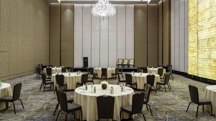 Moevenpick Hotel and Apt Riyadh Other