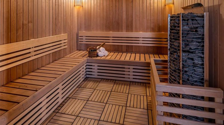 Moevenpick Hotel and Apt Riyadh Spa