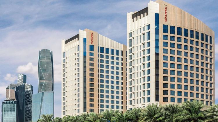 Moevenpick Hotel and Apt Riyadh Exterior