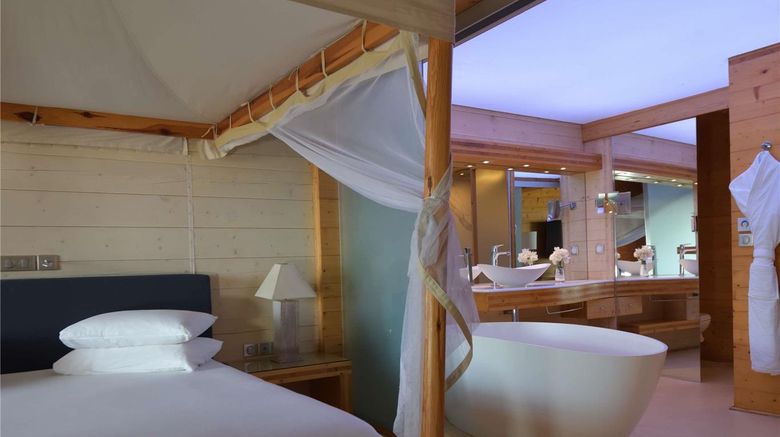 <b>Movenpick Resort Lamantin Saly Suite</b>. Images powered by <a href="https://iceportal.shijigroup.com/" title="IcePortal" target="_blank">IcePortal</a>.