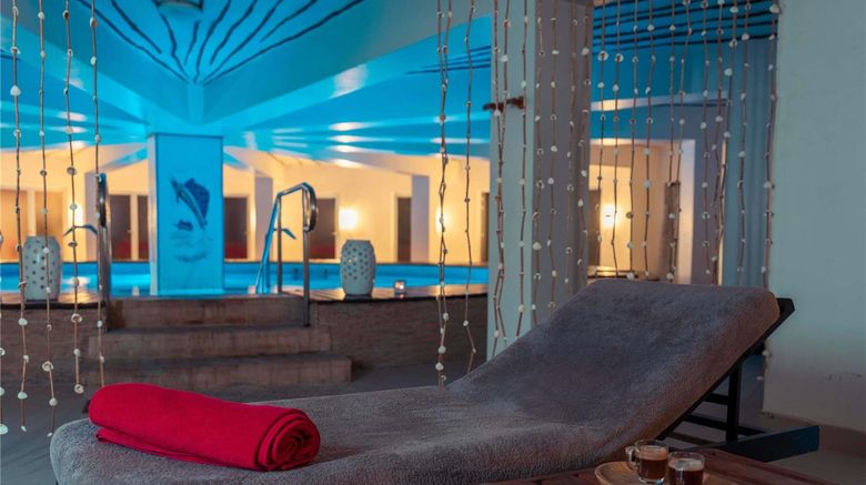 <b>Movenpick Resort Lamantin Saly Spa</b>. Images powered by <a href="https://iceportal.shijigroup.com/" title="IcePortal" target="_blank">IcePortal</a>.