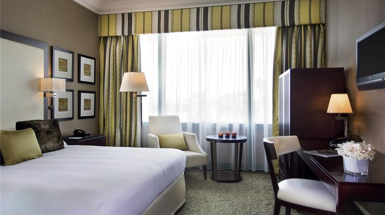 <b>Moevenpick Grand Al Bustan Dubai Room</b>. Images powered by <a href="https://iceportal.shijigroup.com/" title="IcePortal" target="_blank">IcePortal</a>.