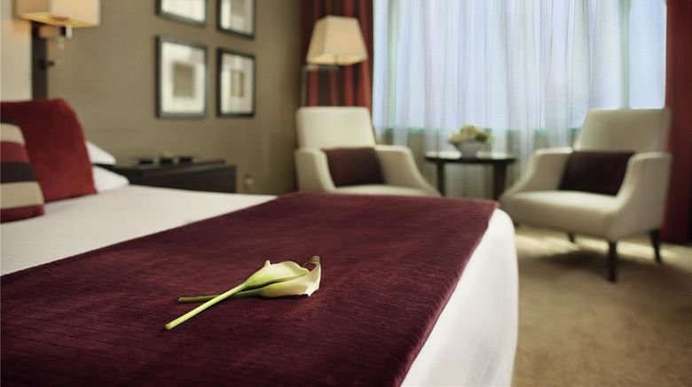 <b>Moevenpick Grand Al Bustan Dubai Room</b>. Images powered by <a href="https://iceportal.shijigroup.com/" title="IcePortal" target="_blank">IcePortal</a>.