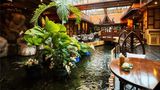 <b>Moevenpick Grand Al Bustan Dubai Restaurant</b>. Images powered by <a href="https://iceportal.shijigroup.com/" title="IcePortal" target="_blank">IcePortal</a>.