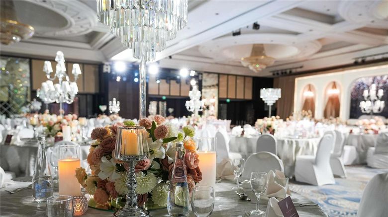 <b>Moevenpick Grand Al Bustan Dubai Meeting</b>. Images powered by <a href="https://iceportal.shijigroup.com/" title="IcePortal" target="_blank">IcePortal</a>.