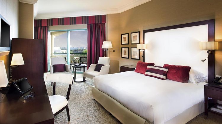 Moevenpick Grand Al Bustan Dubai Room