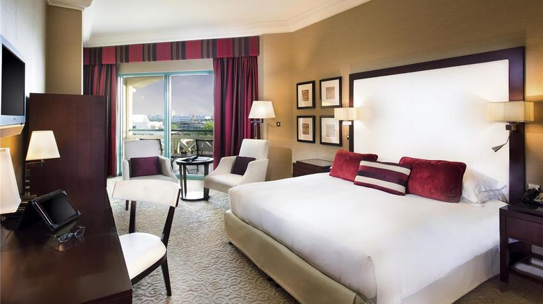 <b>Moevenpick Grand Al Bustan Dubai Room</b>. Images powered by <a href="https://iceportal.shijigroup.com/" title="IcePortal" target="_blank">IcePortal</a>.