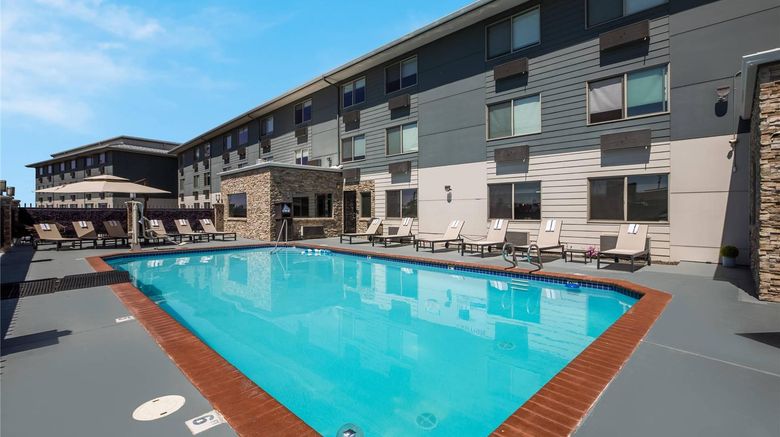 <b>Hotel 28, Ascend Hotel Collection Pool</b>. Images powered by <a href="https://iceportal.shijigroup.com/" title="IcePortal" target="_blank">IcePortal</a>.
