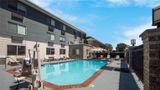 Hotel 28, Ascend Hotel Collection Pool