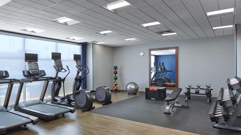 <b>Hampton Inn & Suites Birmingham I-65 Health</b>. Images powered by <a href="https://iceportal.shijigroup.com/" title="IcePortal" target="_blank">IcePortal</a>.