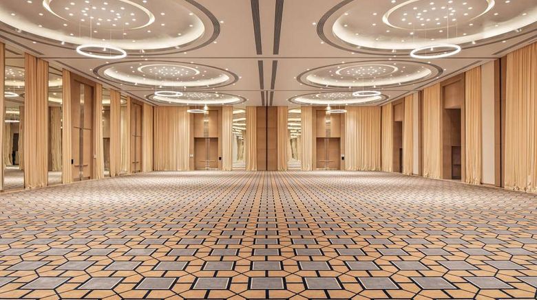 <b>DoubleTree by Hilton Fujairah City Meeting</b>. Images powered by <a href="https://iceportal.shijigroup.com/" title="IcePortal" target="_blank">IcePortal</a>.