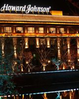Howard Johnson Bole Plaza Chengwu