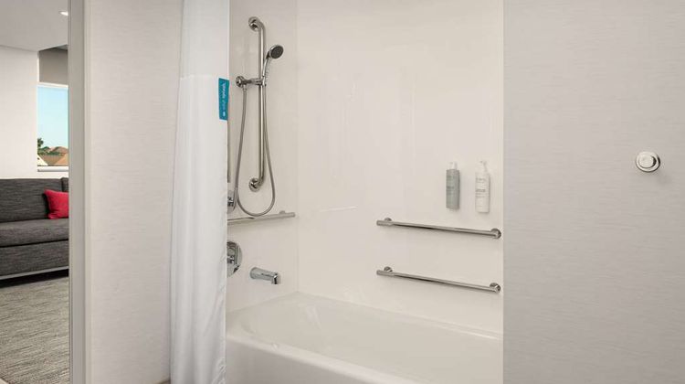 Hampton Inn by Hilton Delray Beach Room