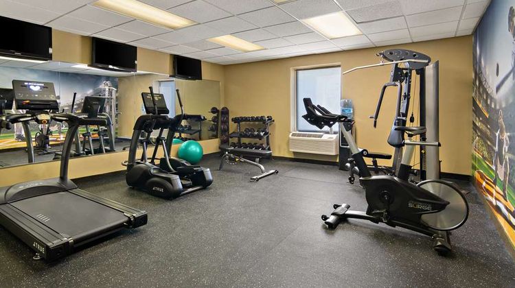 Clarion Pointe Bloomington - Normal Health