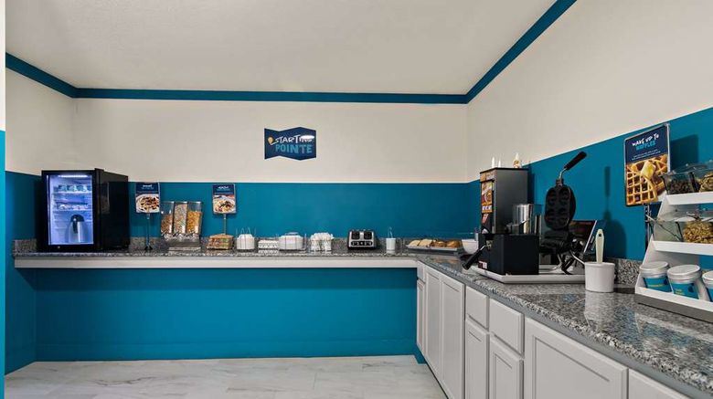 <b>Clarion Pointe Bloomington - Normal Restaurant</b>. Images powered by <a href="https://iceportal.shijigroup.com/" title="IcePortal" target="_blank">IcePortal</a>.