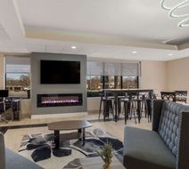 Quality Inn & Suites Aiken Lobby