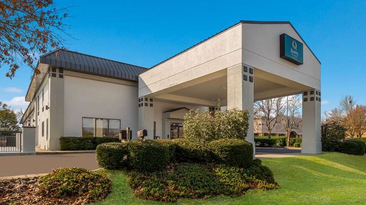 Quality Inn & Suites Aiken Exterior