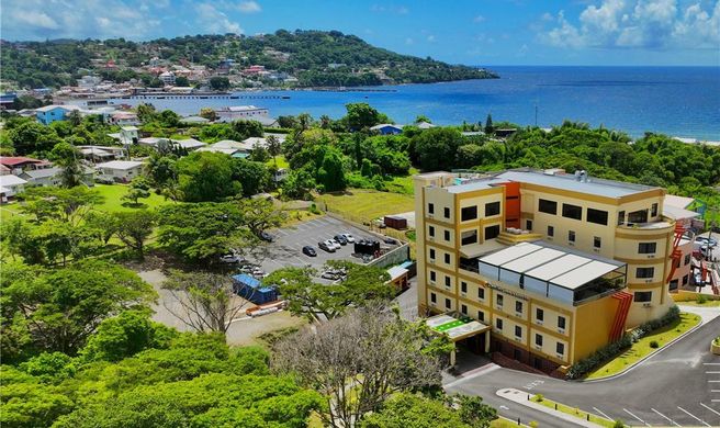 Comfort Inn & Suites Tobago Exterior