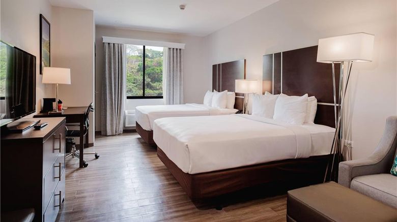 <b>Comfort Inn & Suites Tobago Room</b>. Images powered by <a href="https://iceportal.shijigroup.com/" title="IcePortal" target="_blank">IcePortal</a>.