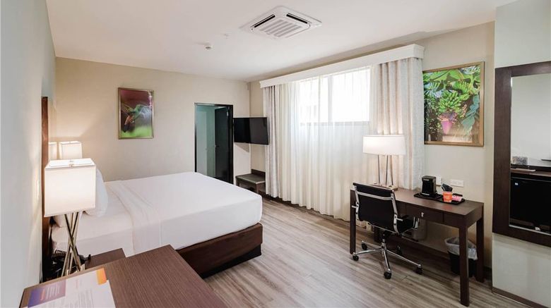 <b>Comfort Inn & Suites Tobago Suite</b>. Images powered by <a href="https://iceportal.shijigroup.com/" title="IcePortal" target="_blank">IcePortal</a>.