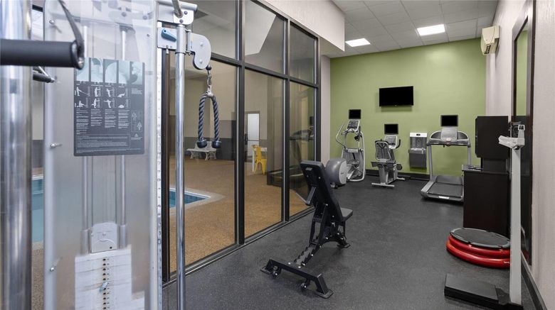 <b>Wingate by Wyndham Pittsburgh/Cranberry Health</b>. Images powered by <a href="https://iceportal.shijigroup.com/" title="IcePortal" target="_blank">IcePortal</a>.