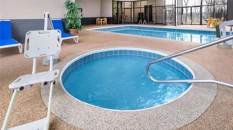 <b>Wingate by Wyndham Pittsburgh/Cranberry Pool</b>. Images powered by <a href="https://iceportal.shijigroup.com/" title="IcePortal" target="_blank">IcePortal</a>.