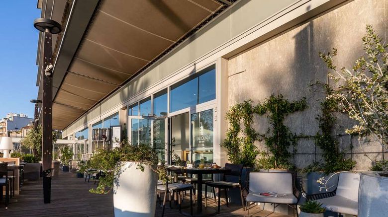 <b>Royal Hotel Exterior</b>. Images powered by <a href="https://iceportal.shijigroup.com/" title="IcePortal" target="_blank">IcePortal</a>.