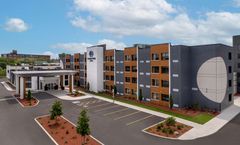 DoubleTree by Hilton Kingston