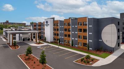 DoubleTree by Hilton Kingston