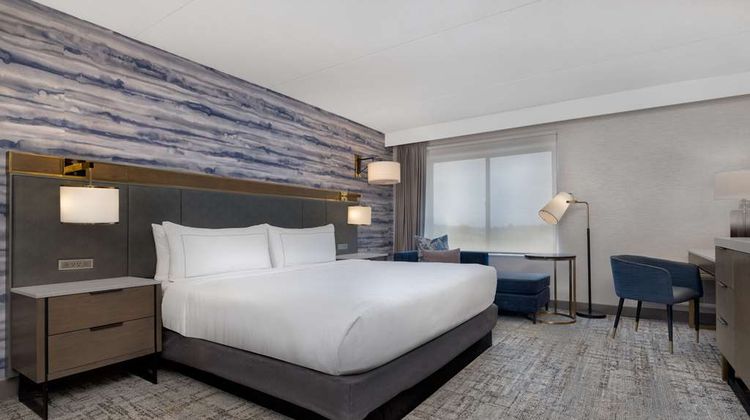 DoubleTree by Hilton Kingston Room