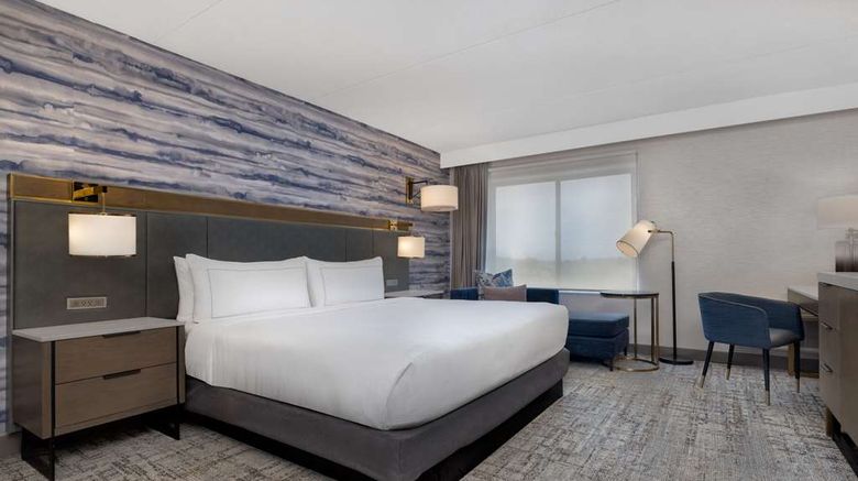 <b>DoubleTree by Hilton Kingston Room</b>. Images powered by <a href="https://iceportal.shijigroup.com/" title="IcePortal" target="_blank">IcePortal</a>.