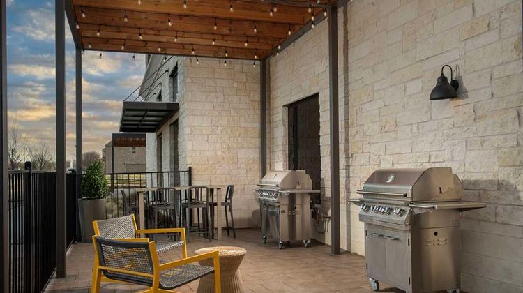 Home2 Suites by Hilton Flower Mound Restaurant