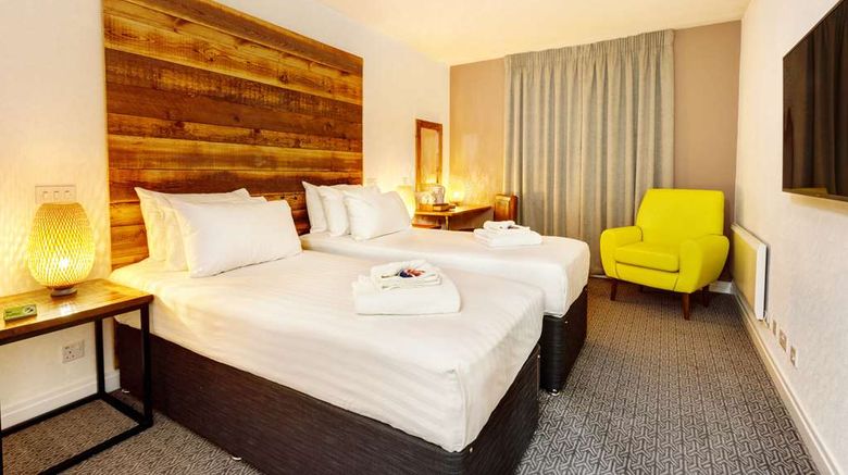 <b>Cedar Court Leeds Bradford Hotel Room</b>. Images powered by <a href="https://iceportal.shijigroup.com/" title="IcePortal" target="_blank">IcePortal</a>.