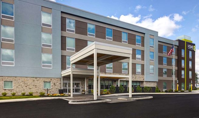 Home2 Suites by Hilton Allentown Airport Exterior