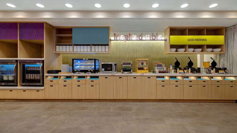<b>Home2 Suites by Hilton Allentown Airport Restaurant</b>. Images powered by <a href="https://iceportal.shijigroup.com/" title="IcePortal" target="_blank">IcePortal</a>.