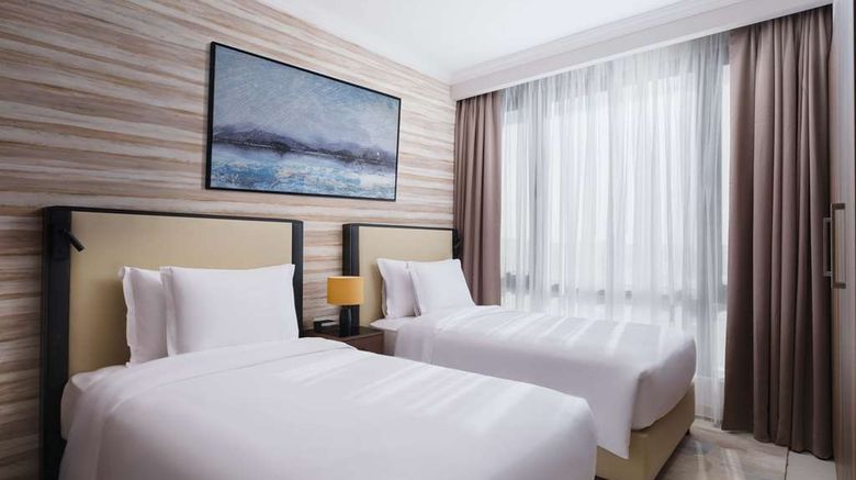<b>DoubleTree by Hilton Muscat Qurum Room</b>. Images powered by <a href="https://iceportal.shijigroup.com/" title="IcePortal" target="_blank">IcePortal</a>.