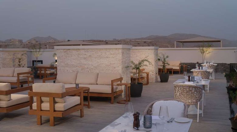 <b>DoubleTree by Hilton Muscat Qurum Restaurant</b>. Images powered by <a href="https://iceportal.shijigroup.com/" title="IcePortal" target="_blank">IcePortal</a>.