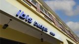 Ibis Budget Singapore Gold Exterior