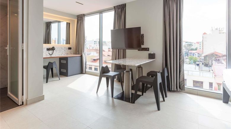 <b>Ibis Budget Singapore Gold Room</b>. Images powered by <a href="https://iceportal.shijigroup.com/" title="IcePortal" target="_blank">IcePortal</a>.