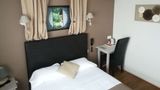 <b>Hotel du Relais Room</b>. Images powered by <a href="https://iceportal.shijigroup.com/" title="IcePortal" target="_blank">IcePortal</a>.