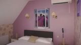 <b>Hotel du Relais Room</b>. Images powered by <a href="https://iceportal.shijigroup.com/" title="IcePortal" target="_blank">IcePortal</a>.