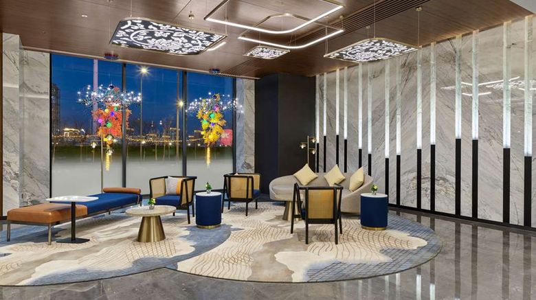 <b>Hilton Garden Inn Pingcheng Lobby</b>. Images powered by <a href="https://iceportal.shijigroup.com/" title="IcePortal" target="_blank">IcePortal</a>.
